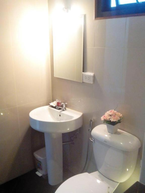 Haak Boutique Hotel Chiang Mai Buitenkant foto